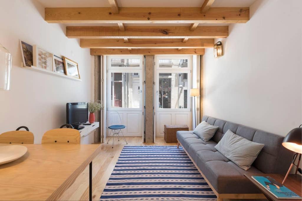 Pinporto Downtown Apartment Exterior photo